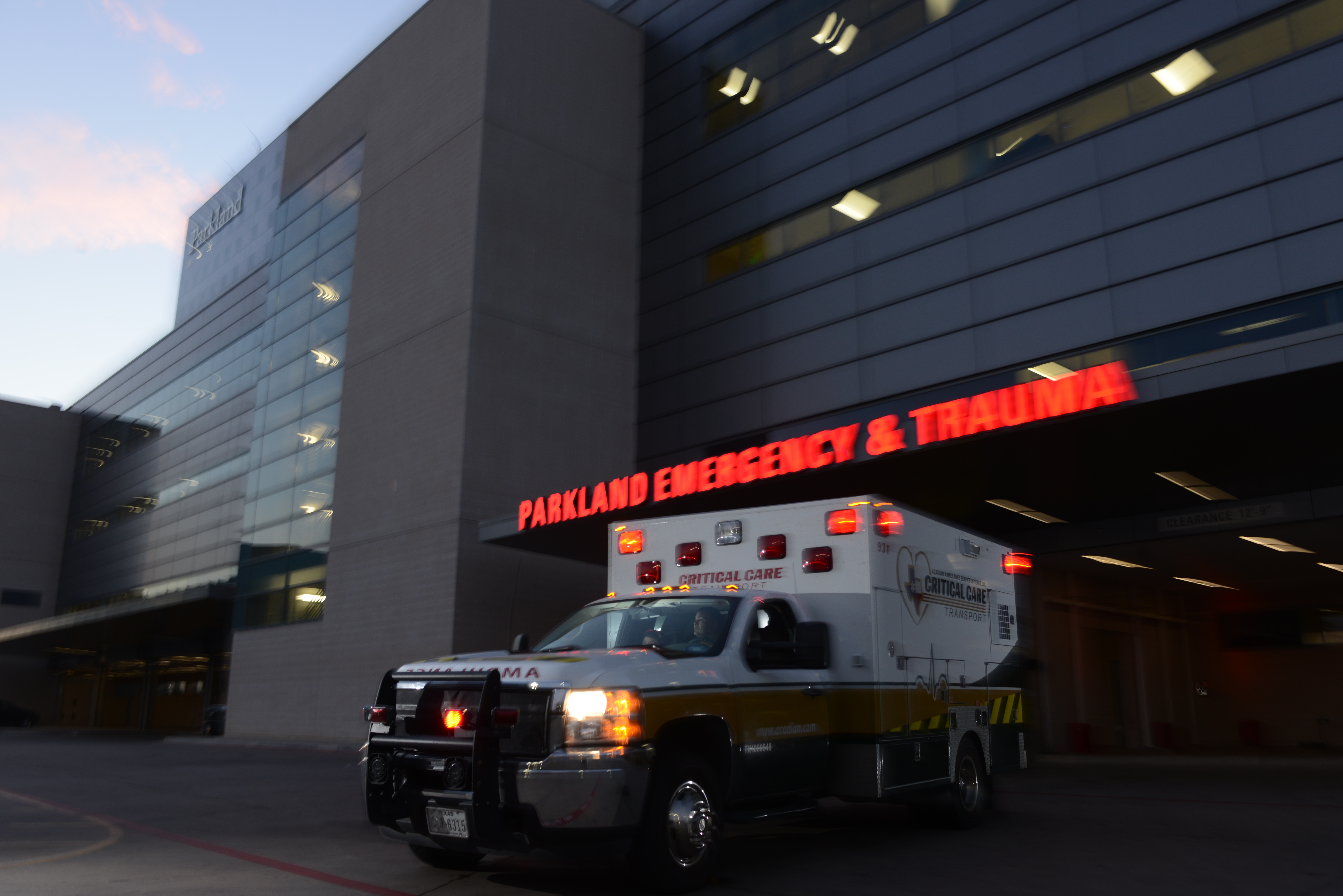 when-to-go-to-the-emergency-room-vs-urgent-care image